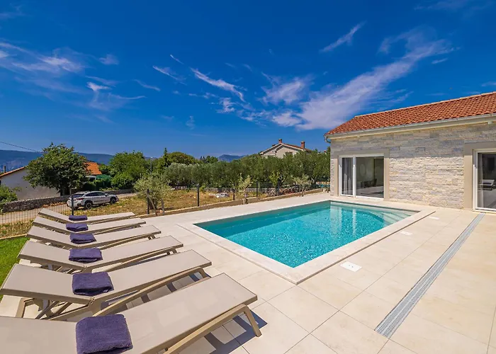 Вилла Fuska With Private Pool *
