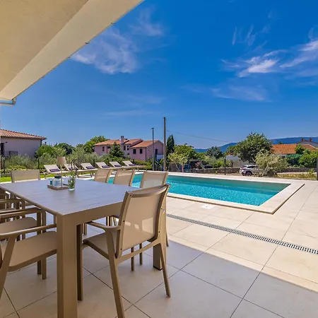 וילה Fuska With Private Pool Pinezići